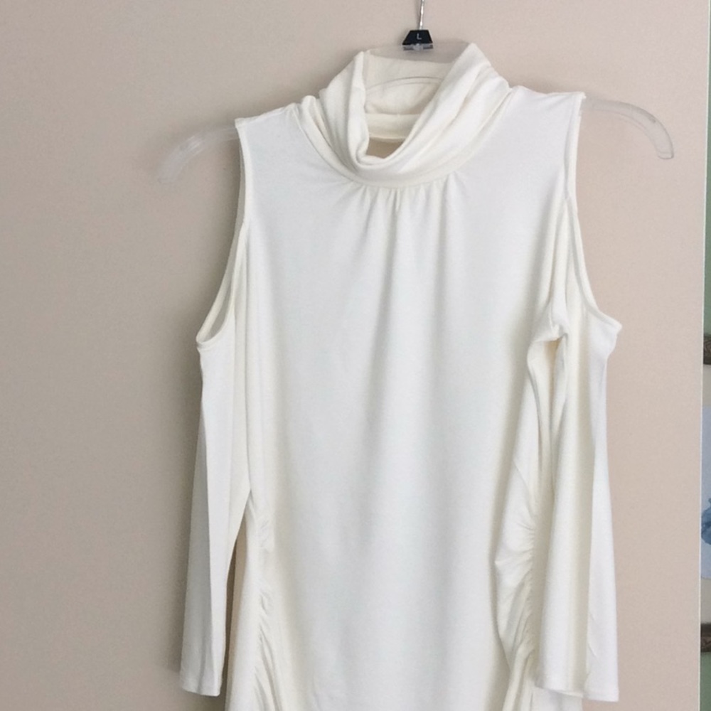 Never worn cream cold shoulder